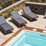 Rising Moon Villa With Sea View & Mini Pool Near Naousa Villa *