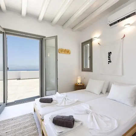 Rising Moon With Sea View & Mini Pool Near Naousa Molos (Paros)