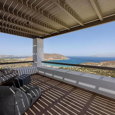 Rising Moon With Sea View & Mini Pool Near Naousa * Molos (Paros)