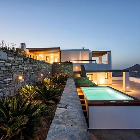 Rising Moon Villa With Sea View & Mini Pool Near Naousa * Molos (Paros)