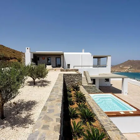 Rising Moon Near Naousa And The Villa *