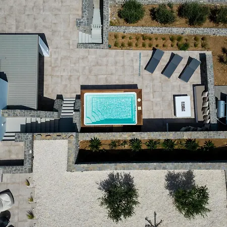 Rising Moon With Sea View & Mini Pool Near Naousa Molos (Paros)