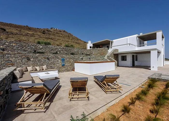 Rising Moon Sea View Near The Molos (Paros)